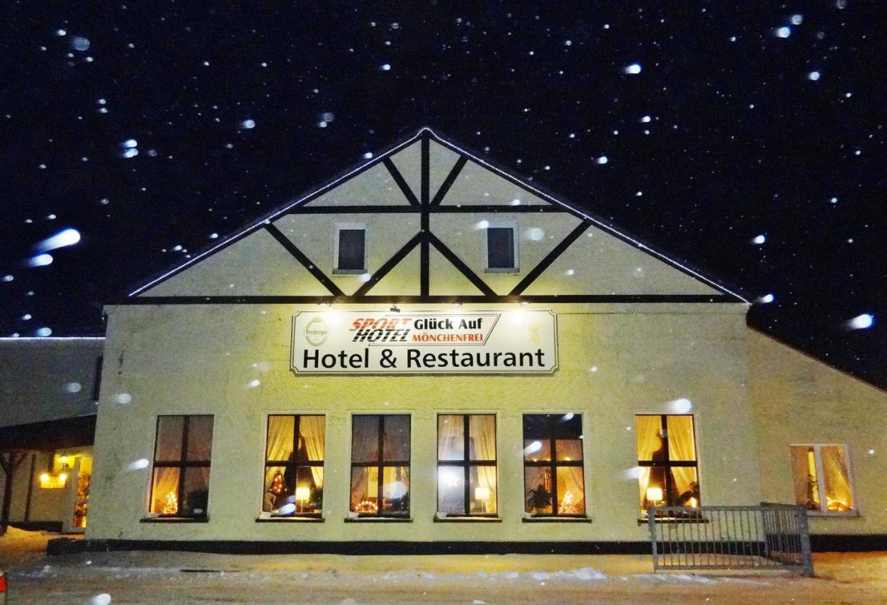 Sporthotel Glueck Auf Moenchenfrei Brand-Erbisdorf Екстериор снимка